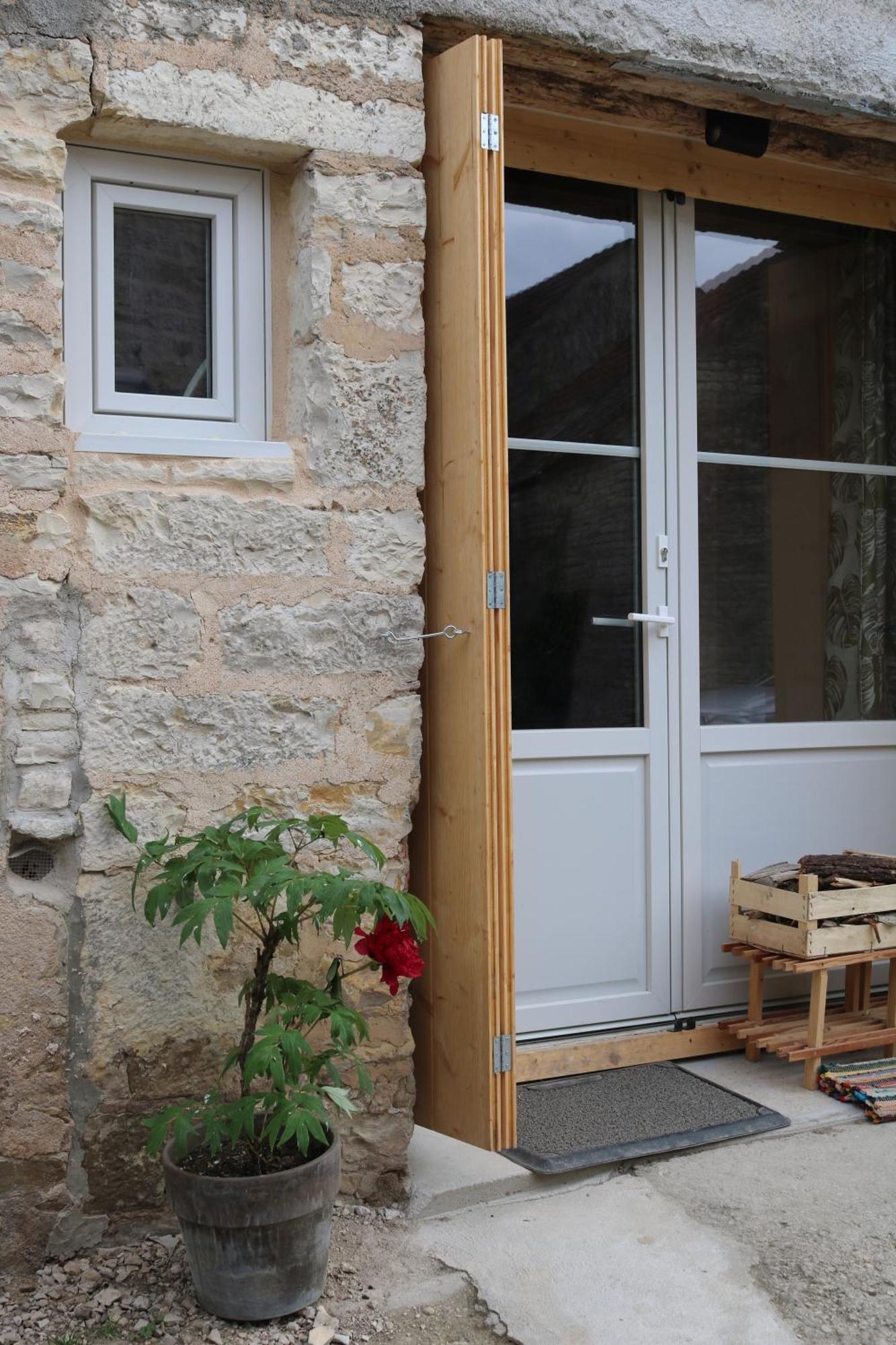 Repos 2 Etoiles Au Calme Pour Deux Villa Lucy-sur-Cure Exteriör bild